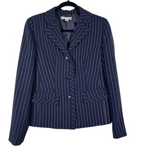 Pendleton Women's Blazer Pinstriped Navy Blue Women's Size 4